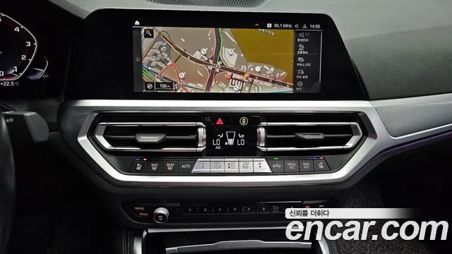 BMW 4-Series 2022 thumb 12