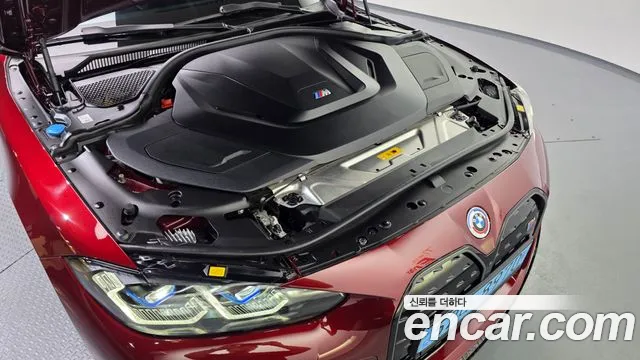 BMW i4 2022 thumb 6