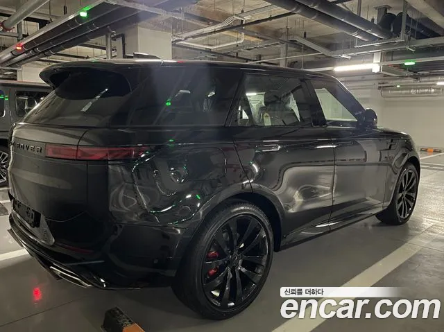 Land Rover Range Rover Sport 2026 thumb 4