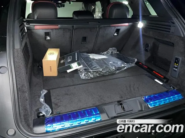 Land Rover Range Rover Sport 2026 thumb 10