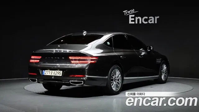 Genesis G80 2023 thumb 2