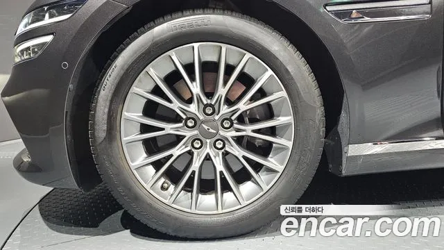 Genesis G80 2023 thumb 5