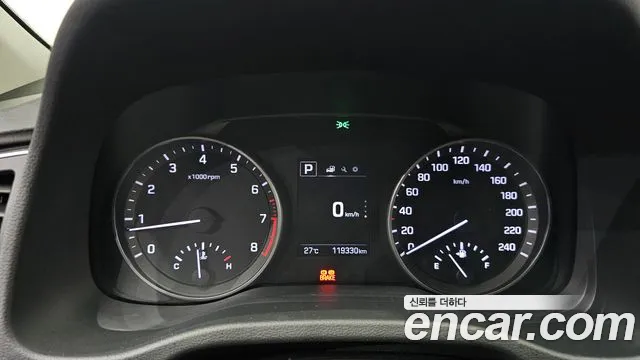 Hyundai Avante 2017 thumb 8
