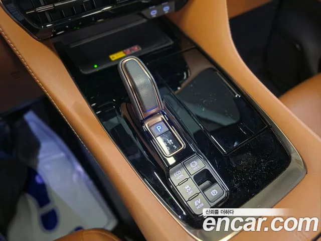 Toyota Alphard 2023 thumb 9