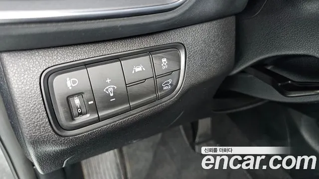 Hyundai Santa Fe 2018 thumb 12