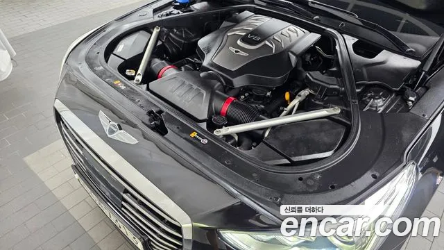 Genesis G90 2018 thumb 6