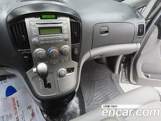 Hyundai Starex 2014 thumb 7