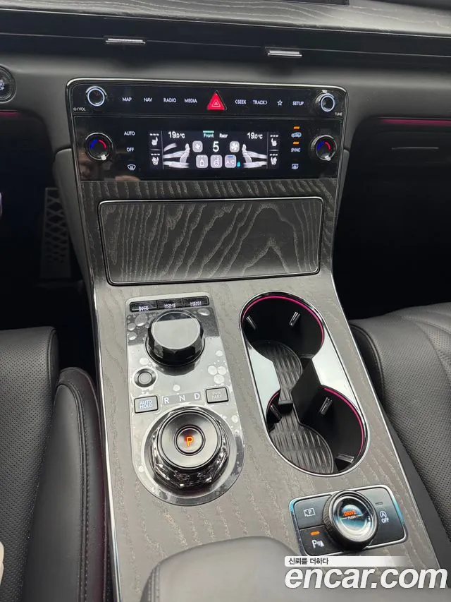 Genesis GV80 2025 thumb 9