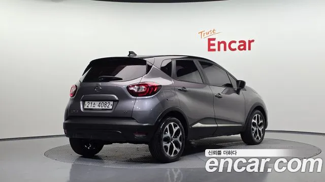 Renault-KoreaSamsung Captur 2019 thumb 2