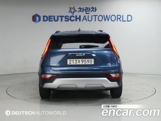 Kia Niro 2025 thumb 4