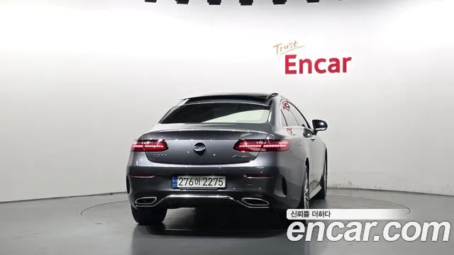 Mercedes-Benz E-Класс 2021 thumb 4