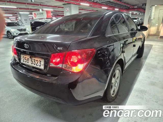 ChevroletGMDaewoo Lacetti 2009 thumb 4
