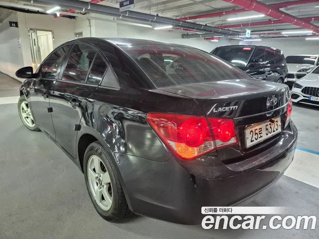 ChevroletGMDaewoo Lacetti 2009 thumb 6