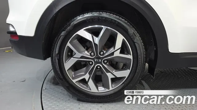 Kia Sportage 2019 thumb 5
