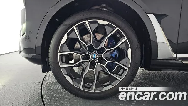 BMW X7 2026 thumb 4