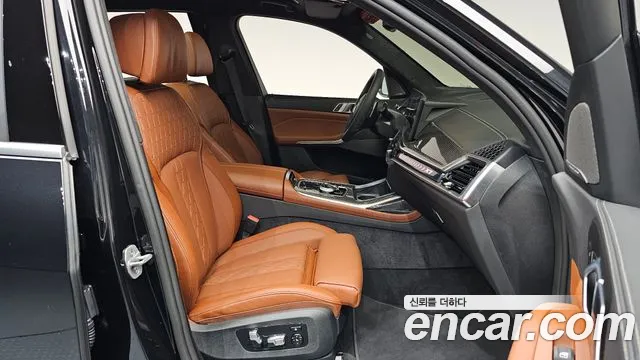BMW X7 2026 thumb 10