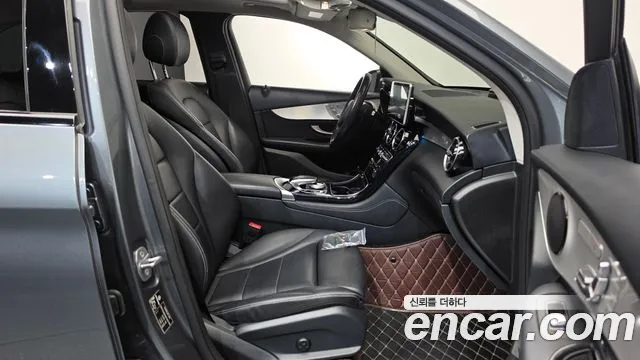 Mercedes-Benz GLC 2018 thumb 11