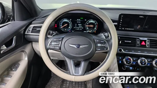 Genesis G70 2021 thumb 12