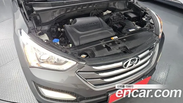 Hyundai Santa Fe 2012 thumb 5