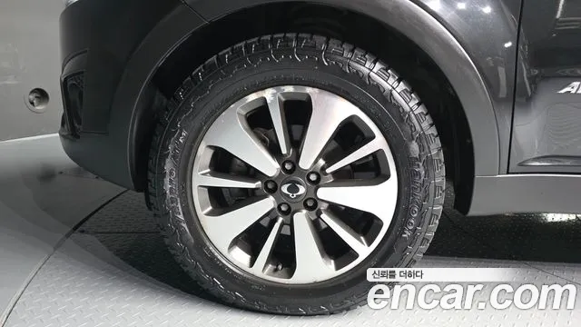 KG_Mobility_Ssangyong KORANDO 2014 thumb 5