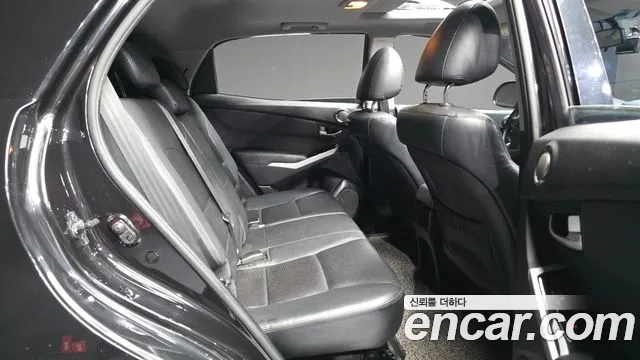 KG_Mobility_Ssangyong KORANDO 2014 thumb 12