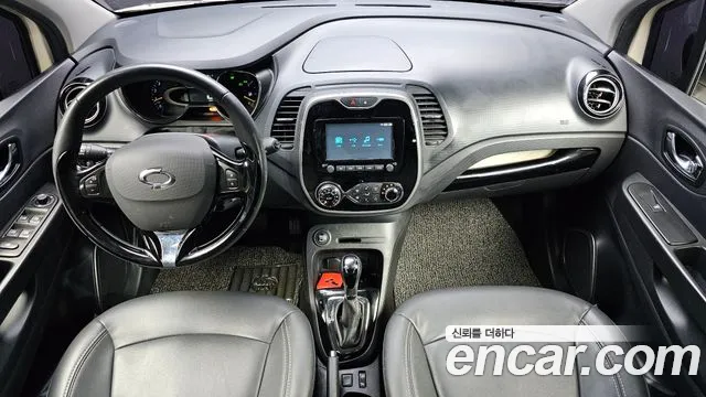 Renault-KoreaSamsung Captur 2016 thumb 7