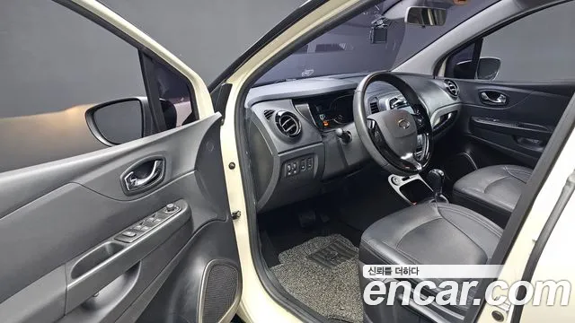 Renault-KoreaSamsung Captur 2016 thumb 10
