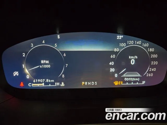 Lincoln Nautilus 2020 thumb 8