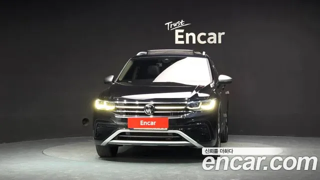 Volkswagen Tiguan 2022 thumb 3