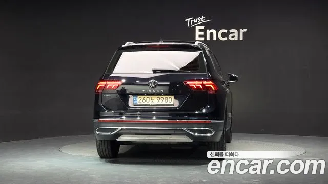 Volkswagen Tiguan 2022 thumb 4