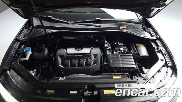 Volkswagen Tiguan 2022 thumb 6