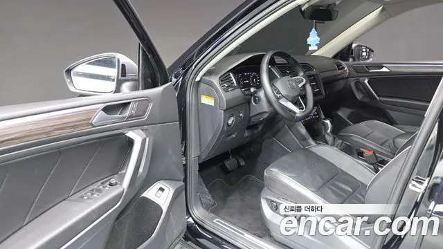 Volkswagen Tiguan 2022 thumb 10