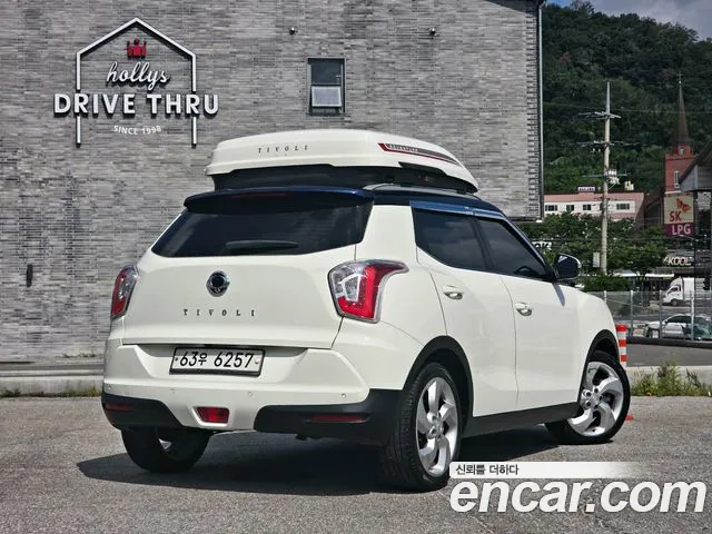KG_Mobility_Ssangyong TIBOLI 2015 thumb 2