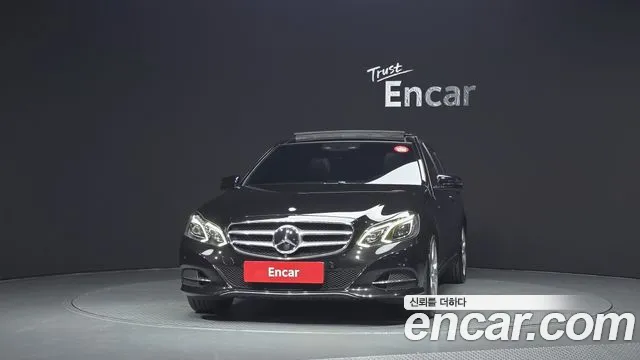 Mercedes-Benz E-Класс 2014 thumb 3