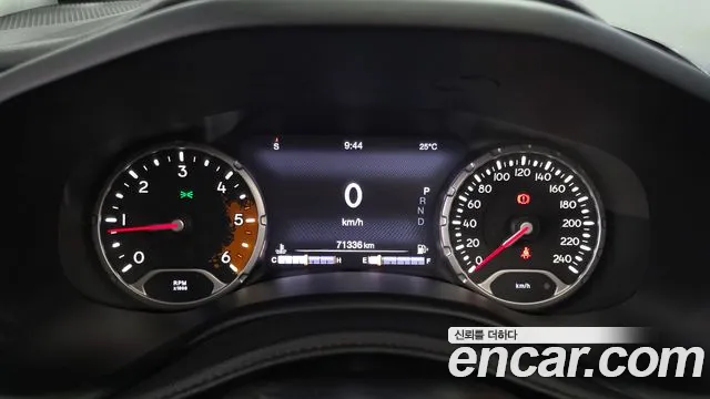 Jeep Renegade 2017 thumb 8