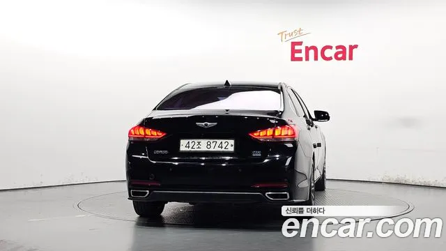 Hyundai Genesis 2015 thumb 4