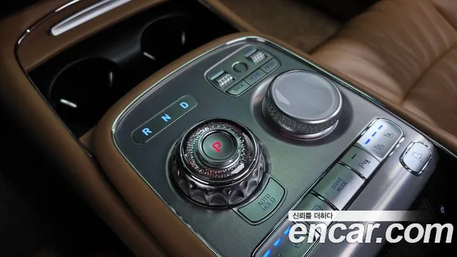 Genesis G90 2022 thumb 9