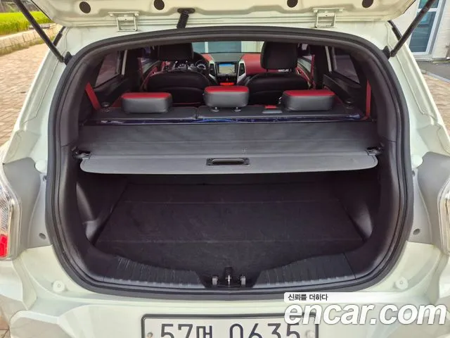 KG_Mobility_Ssangyong TIBOLI 2016 thumb 7
