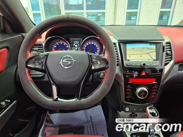 KG_Mobility_Ssangyong TIBOLI 2016 thumb 10
