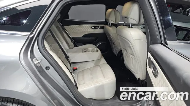 Renault-KoreaSamsung Megane 2020 thumb 11