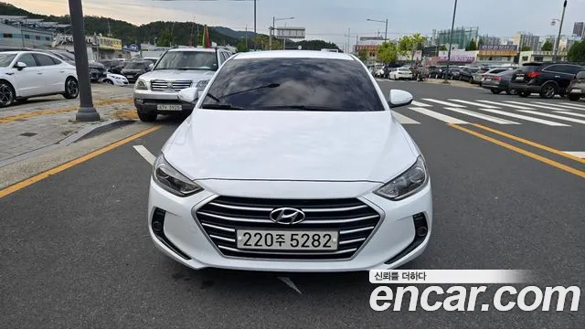 Hyundai Avante 2018 thumb 2
