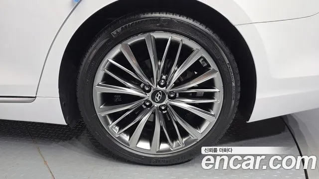 Hyundai Grandeur 2017 thumb 4
