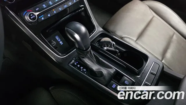 Hyundai Grandeur 2017 thumb 8