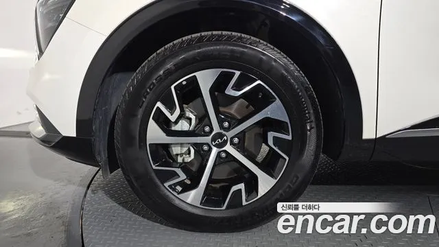 Kia Sportage 2024 thumb 5