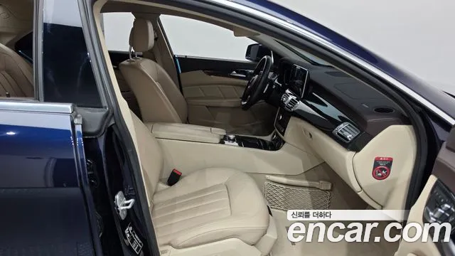 Mercedes-Benz CLS-Class 2015 thumb 11
