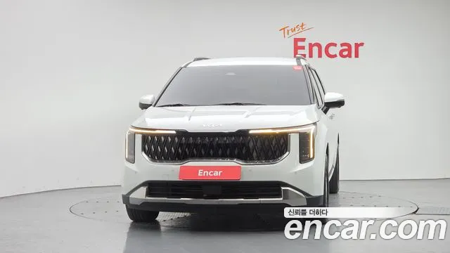 Kia Carnival 2024 thumb 3