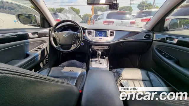 Hyundai Genesis 2013 thumb 7