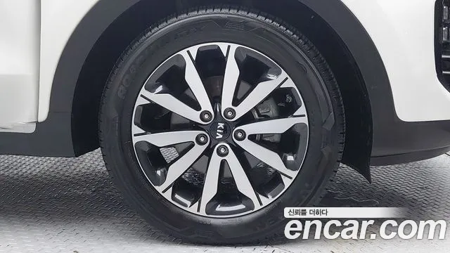 Kia Sportage 2018 thumb 5