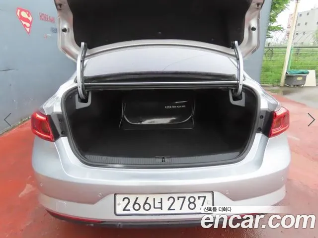 Renault-KoreaSamsung Megane 2018 thumb 5