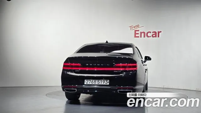 Genesis G90 2019 thumb 4